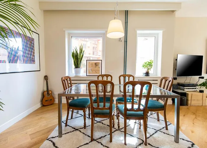 La Dolce - Stylish Flat In Trastevere 100 Sqm Apartment
