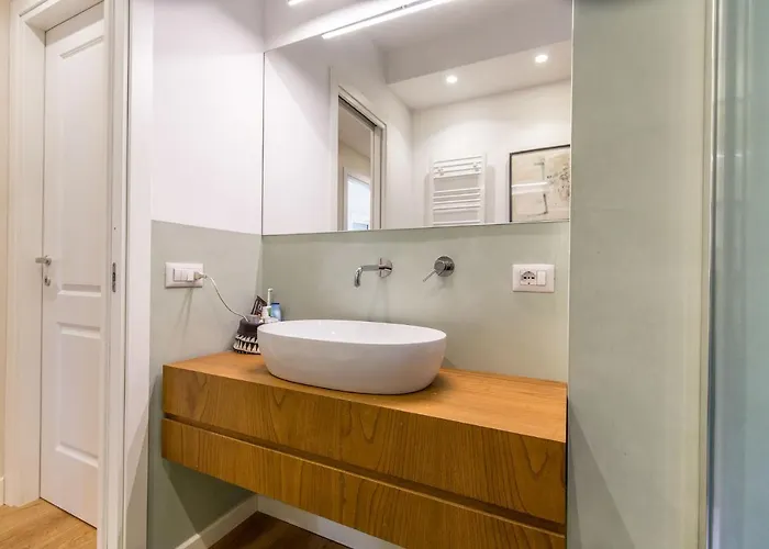 Apartment La Dolce - Stylish Flat In Trastevere 100 Sqm Rom